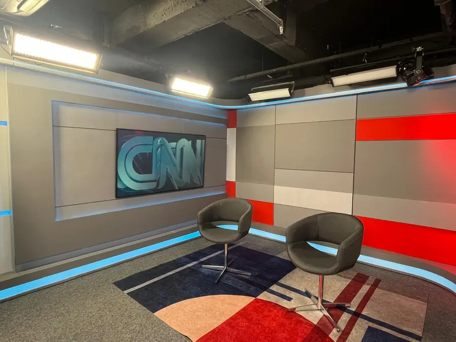 Tapete personalizado Style Brazil no cenário: Resenha do Dinheiro — CNN