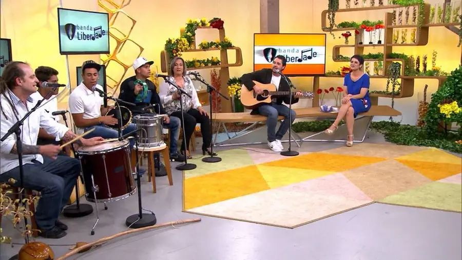 Tapete personalizado Style Brazil no cenário: Programa Como Será — Rede Globo